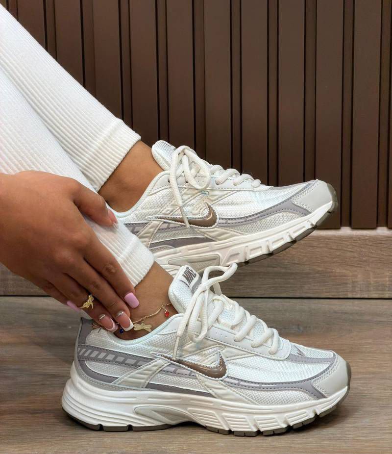 Tenis blanco