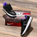 Sneaker negro y morado